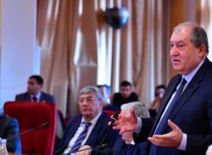 ՀՀ նախագահը խոսում է արագ  հեղափոխության մասին