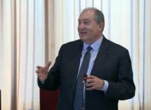 ՀՀ նախագահը խոսում է արագ  հեղափոխության մասին