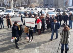 Акция протеста в защиту Роберта Кочаряна