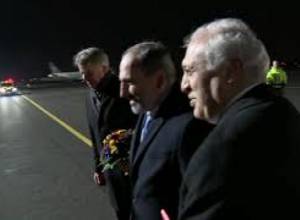 Վարչապետը Քյոլնից ժամանել է Բեռլին. կհանդիպի Մերկելին