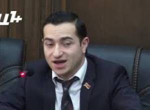 Ինքս եմ առաջարկել  հանդիպել պարոն Աշոտյանի հետ. Մխիթար Հայրապետյան