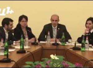 Հերիքնազ Տիգրանյանը՝ առողջապահության և սոցիալական հարցերի մշտական հանձնաժողովի նախագահի տեղակալ