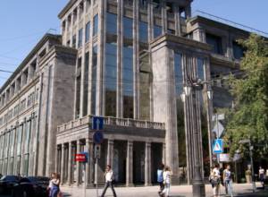 Хорошие новости для тех, кто лишился парковки на Площади Шаумяна