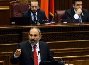 «Ով փորձի ինձ խաբել, իմ աչքի գրողն ա, ով ուզում է լինի». Փաշինյան