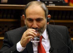 Պատգամավորները հարց տալու առիթ չունեն նախագահին ու դա շատ վատ ա. Փաշինյան