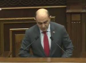 Հեղափոխությունը անընդհատ մարդկանց երեսով տալը ճիշտ չէ. Էդմոն Մարուքյան