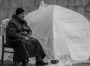 Союз кинематографистов обеспокоен состоянием здоровья голодующего режиссера