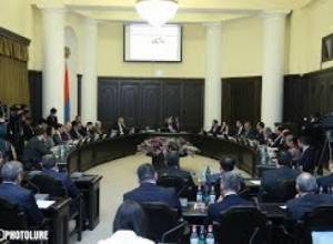 Ընթանում է կառավարության նիստը . օրակարգում ընդգրկված է 30 հարց