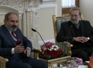 Նիկոլ Փաշինյանը հանդիպում է ունեցել Իրանի Մեջլիսի նախագահ Ալի Լարիջանիի հետ