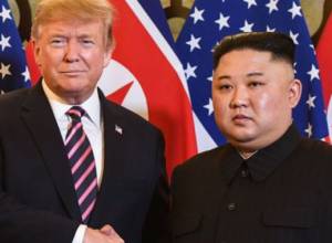 Лидеры США и Северной Кореи начали саммит с официального обеда