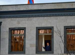 Վերջին աշխատանքային օրը Մաշտոցի 47-ում. Նախագահի աշխատակազմ