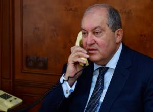 Նրանք ստացան դիվանագիտական աստիճաններ