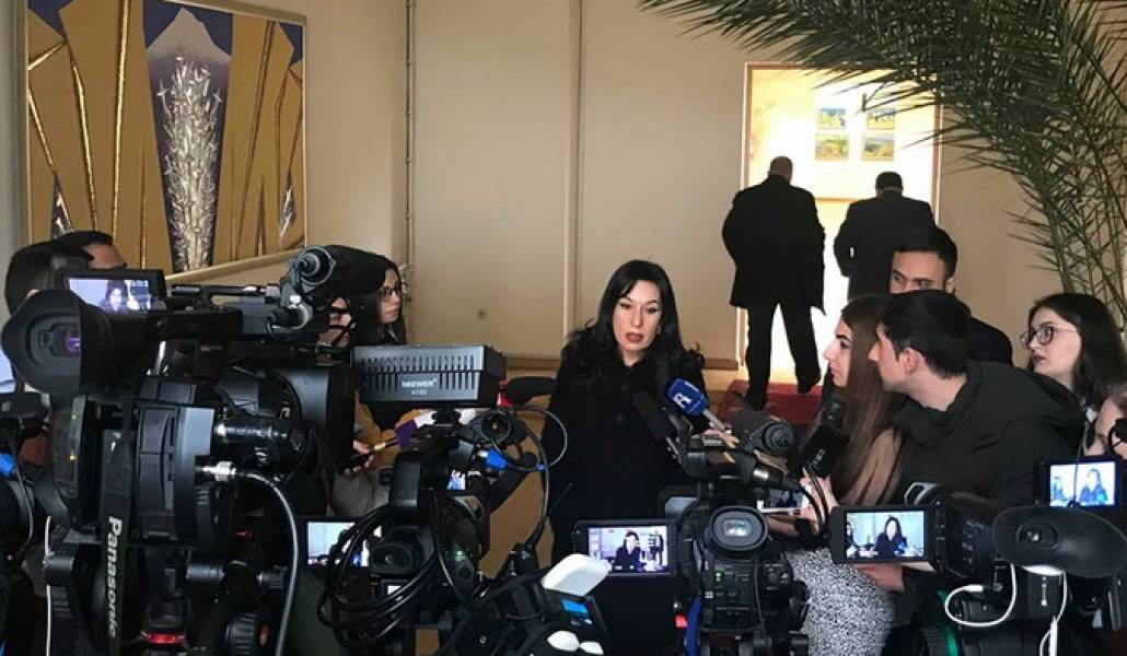 53305521_389378398543288_4149127846058524672_n