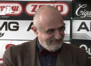 Նազենի Ղարիբյանին լսելով  հասկանում ես ինչքան անտեղյակ է ամեն ինչից .Նիկոլայ Ծատուրյան