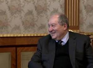 Արմեն Սարգսյանն ընդունել է ՆԱՏՕ-ի գլխավոր քարտուղարի հատուկ ներկայացուցիչ Ջեյմս Ապաթուրային