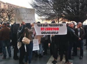 «Закрытие ломбардов и обменных пунктов может привести к увеличению теневого поля»