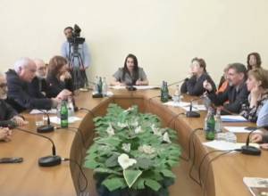 «Լուսավոր Հայաստան»-ը հետաքրքրված է կինոոլորտի խնդիրներով