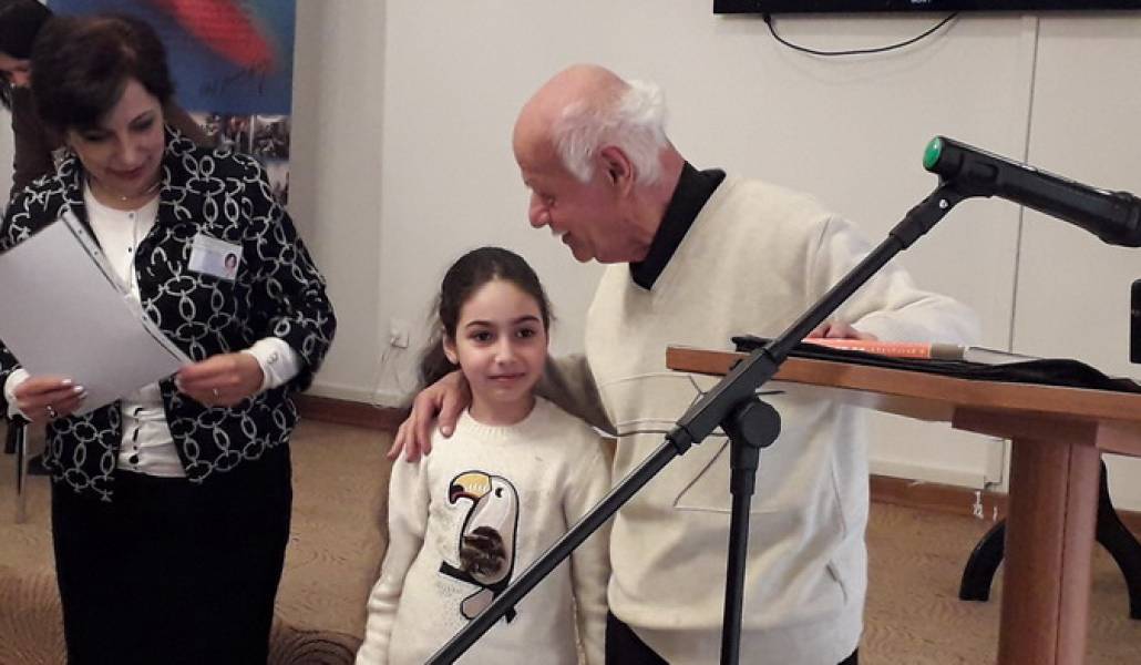 Սոնայի-նկարն-է