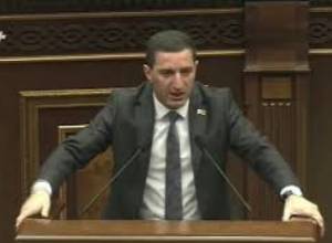 Աշխատողի պոչը դնում են գործատուի ոտքի տակ. Գ. Պետրոսյան