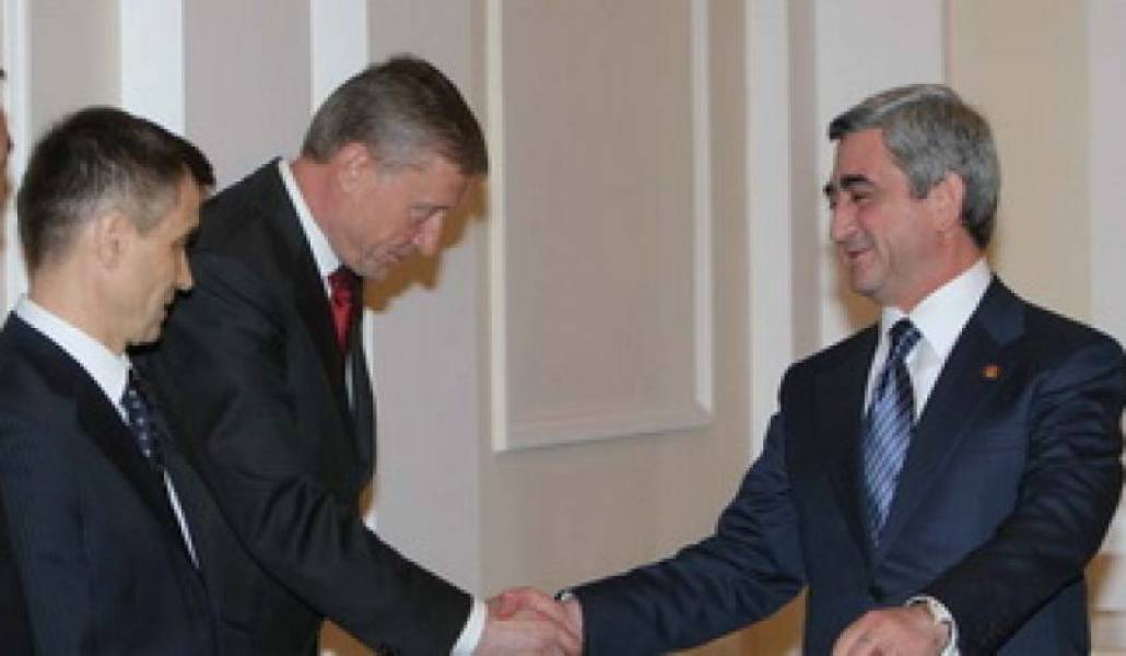 e3336e2ae3c509f4c3e852c2ce95f447