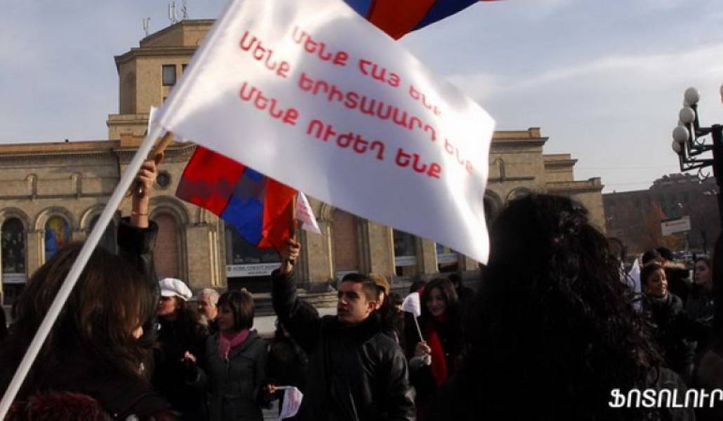 d2e70b97416d7b20b25d57106fe84ba2