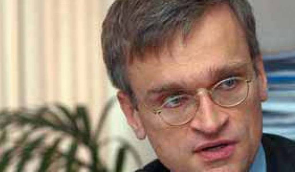 4dadec2a7559162bb93df88650ee5fa2