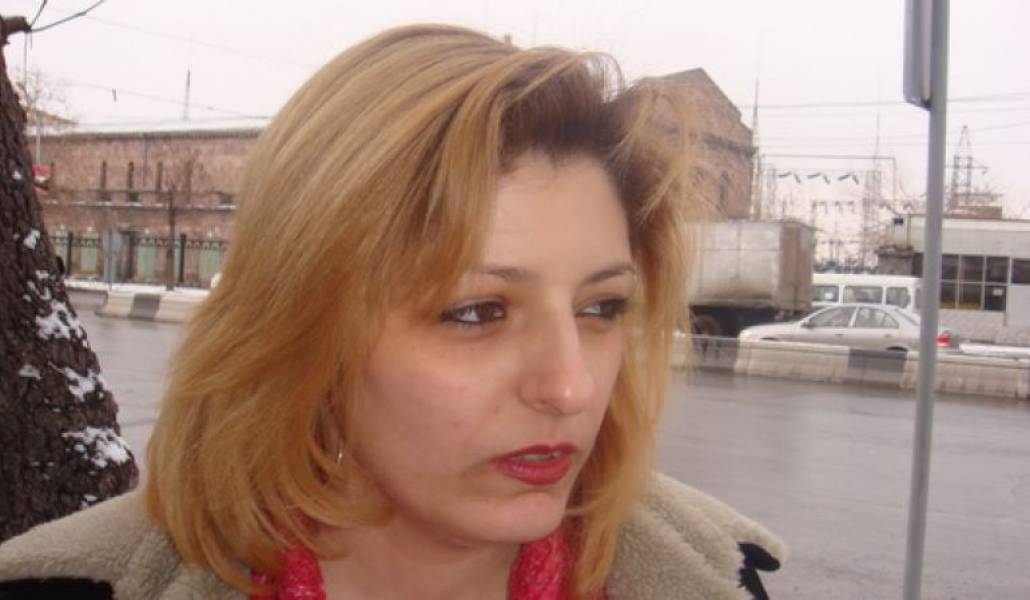 93bb10d072251f129f664ebbd2bfe326