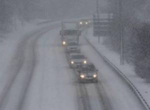 Машины застряли на дороге