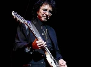 Очередной подарок рок-звезд