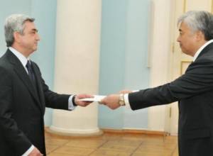 Новый посол Китая - в президентском