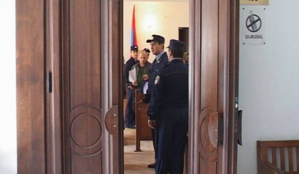 6742c876d0f430f21a0fd7b0989880ab