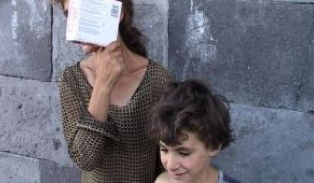 33279d17cbf37bede1a41e8eed2d5319