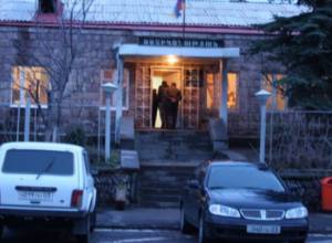 Есть и версия убийства