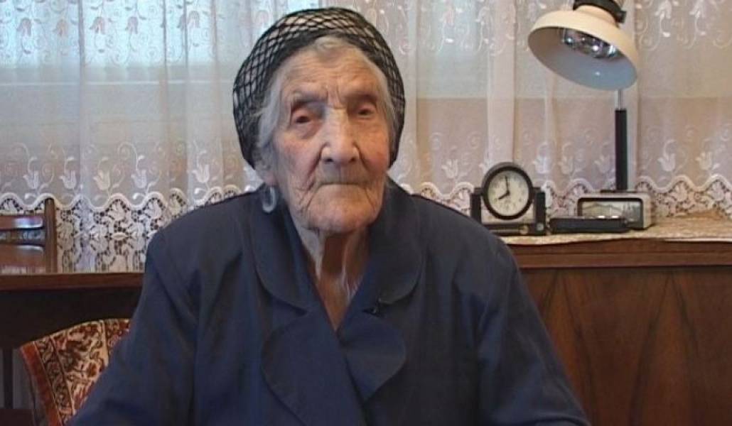 d8cb129495903ba11b5479e2304f995a