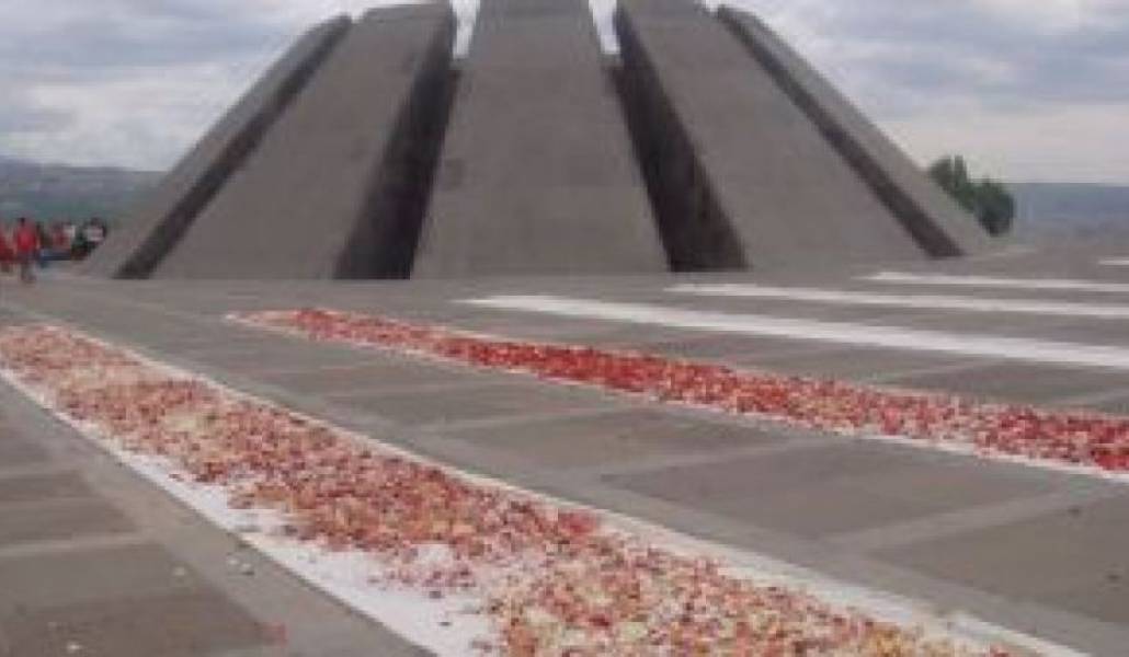 73aa821c0c4f7b4ace12da8c4feaae5e