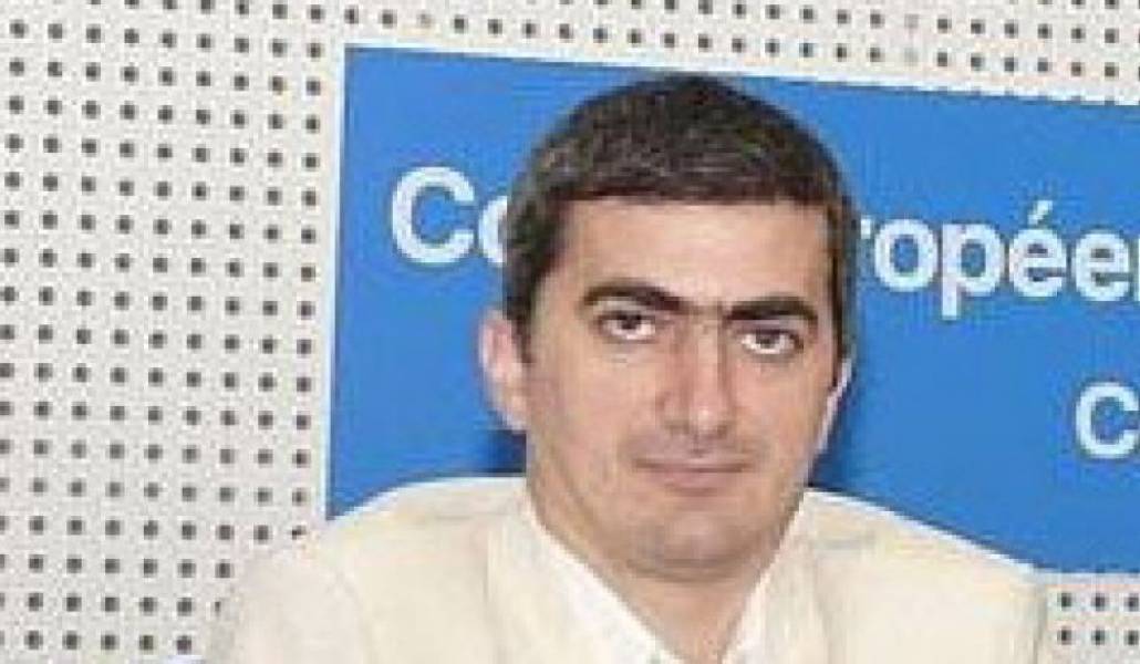 77722022cb94bd32d596091fc0b84075