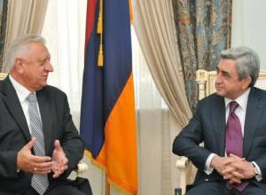 Саргсян принял Мясниковича