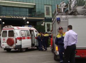 В «Ташире» ищут бомбу