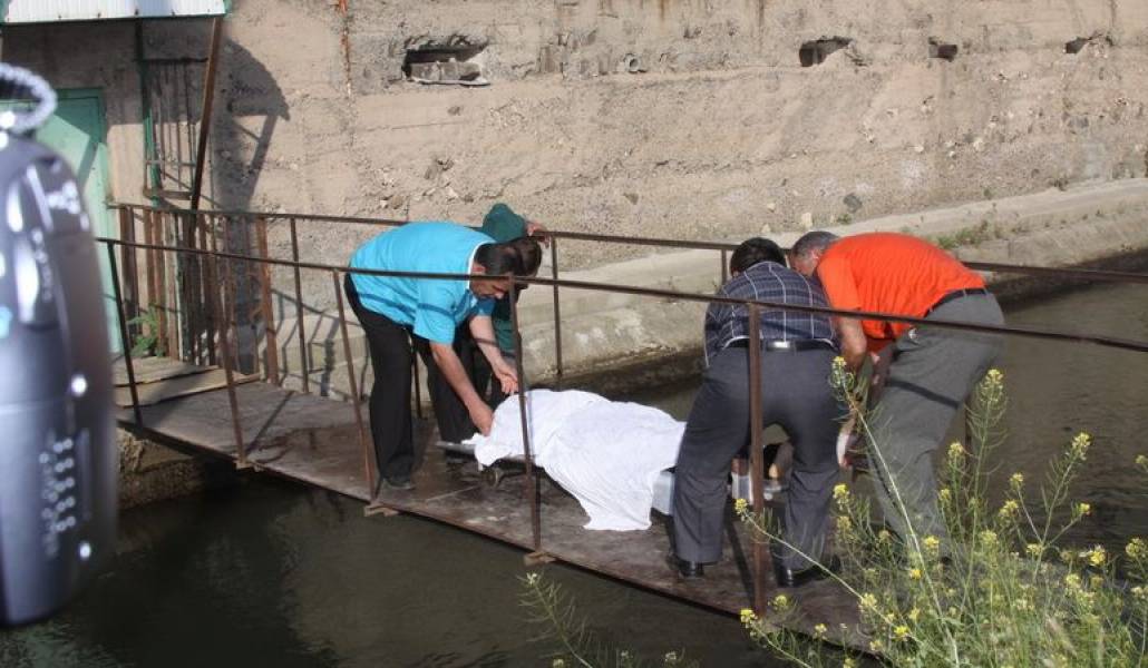 0f417f23a94705acf792bfad338c9096