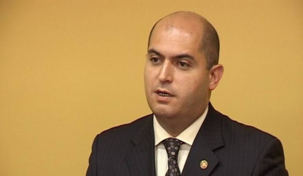 2b4ca68c3ee9d7246a26a6fd9da64aca