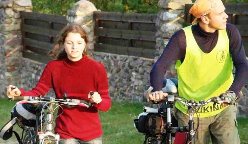 3c8015bdbe94c0eb6c17838c7e84b333