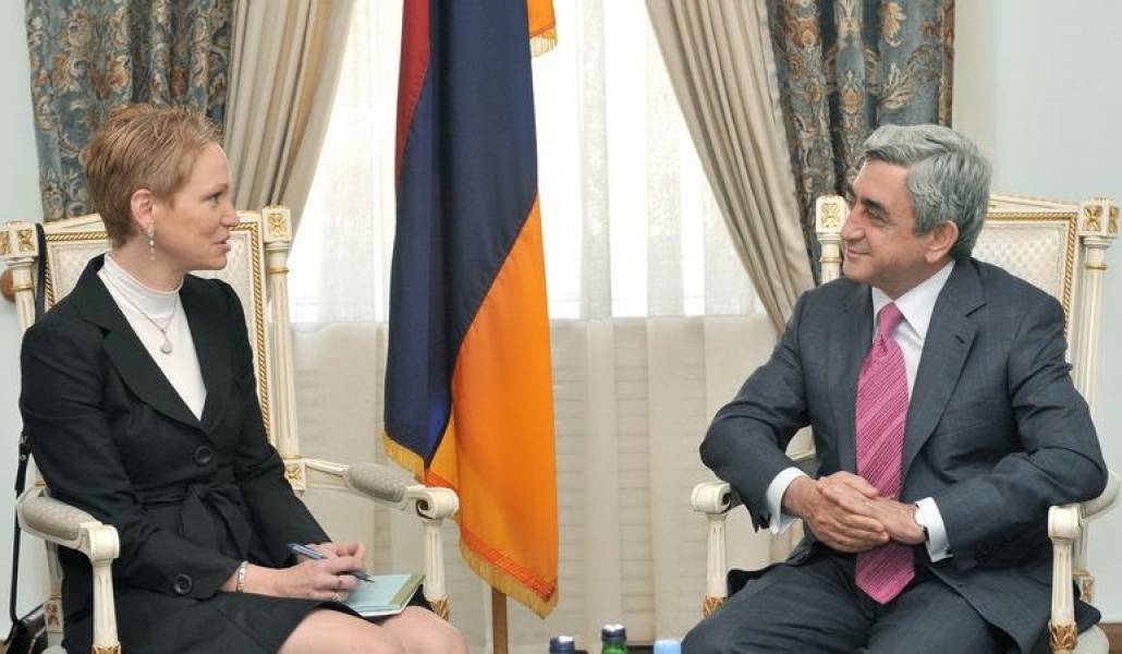 05bf1a45b54fd94da0d89f8889eb4050