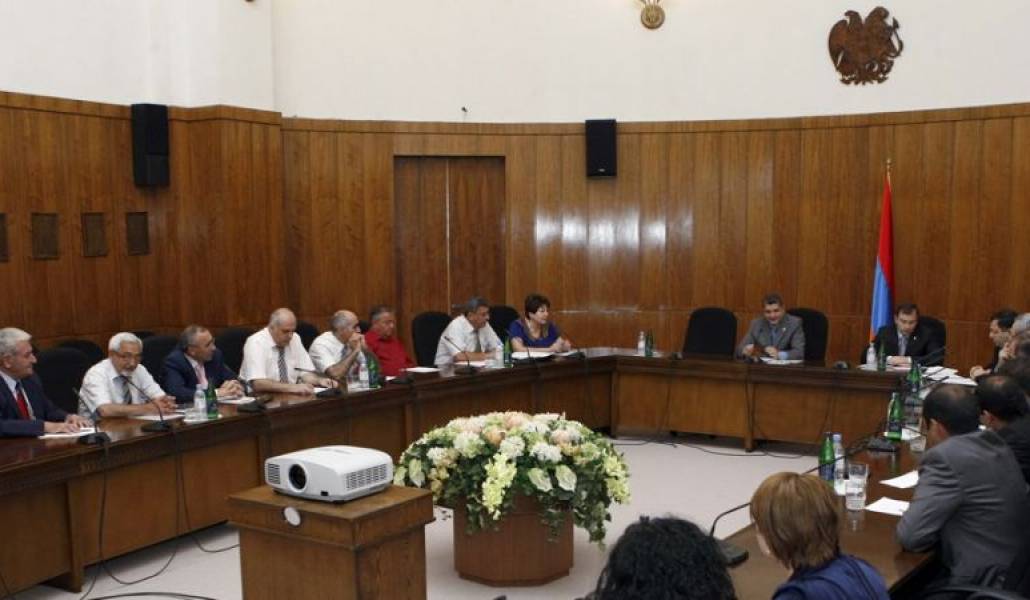 9e9986946b5a6aa7dee02f09f9b638be