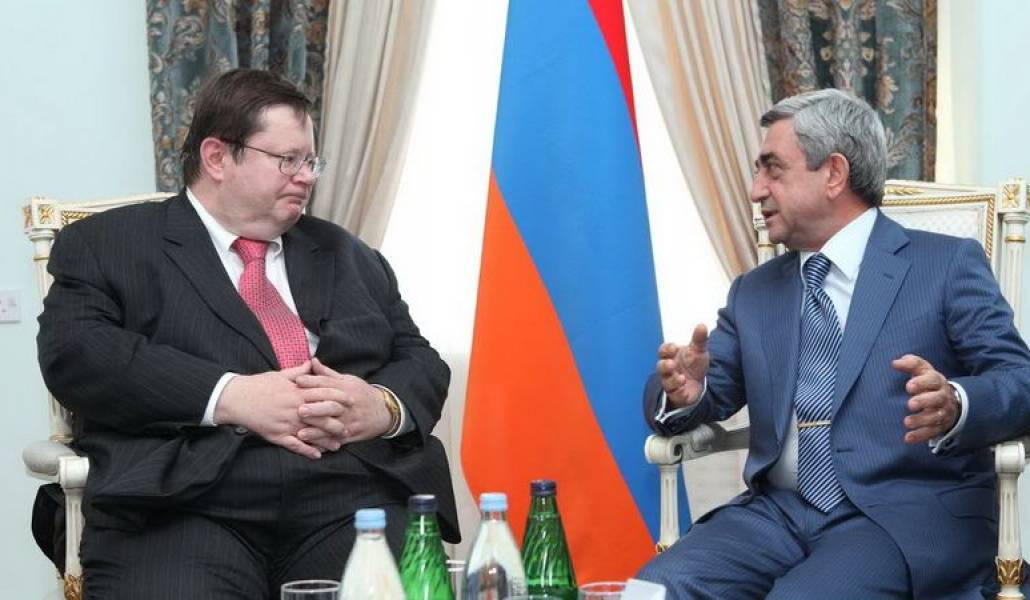 df8e951c5c27f0bbb246c8f3f4c8ab4a