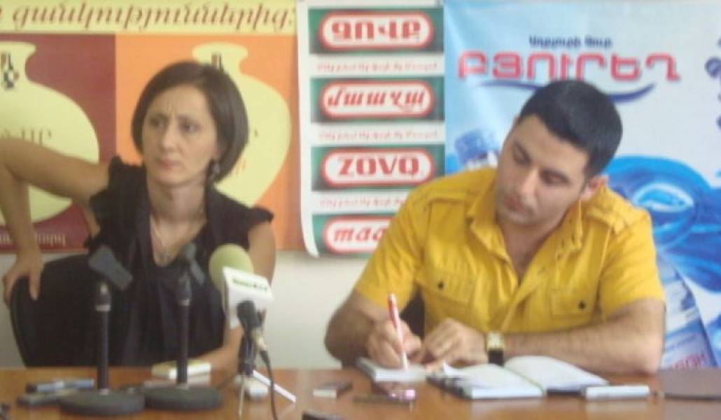 0a099f2efcde905970102856eb558627