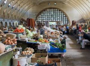 Ремонт рынка отложили