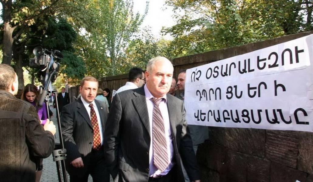 eeafcbeacfb3c0607489197ba3892a71