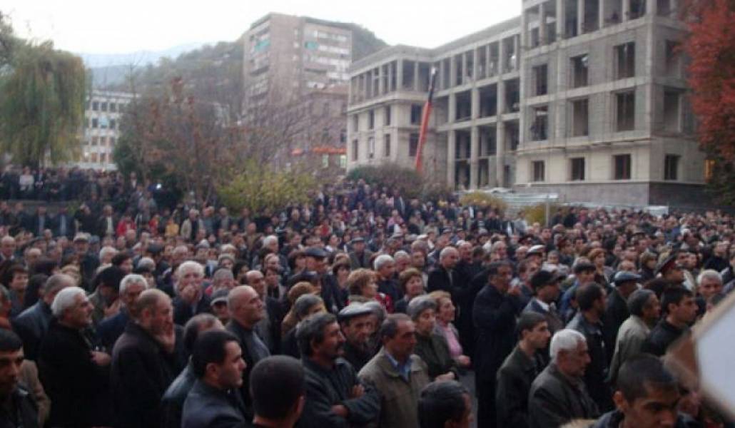 58a6ee804c62f79a2acff7af4b493069