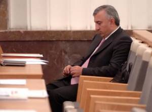 Саргсян освободил Даниеляна