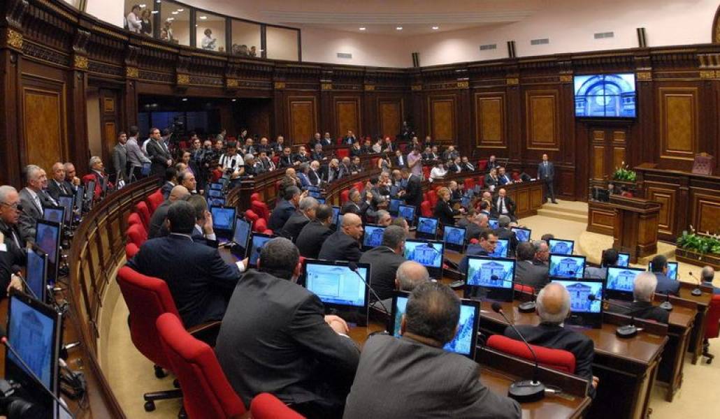 8338c0b0d46aab03e6f19e4e1771747f